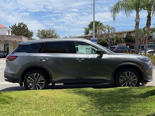 2027 INFINITI QX60 LUXE LUXE FWD Intercooled Turbo Premium Gasoline I-4 2.0 L/122 [6]