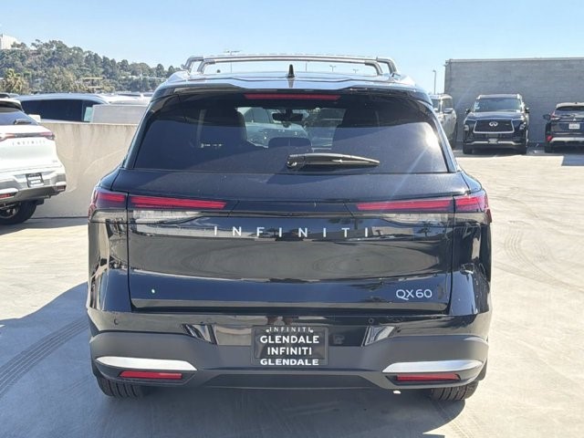 2027 Infiniti QX60 photo 5