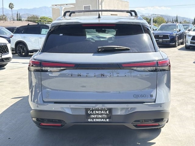 2027 Infiniti QX60 photo 5
