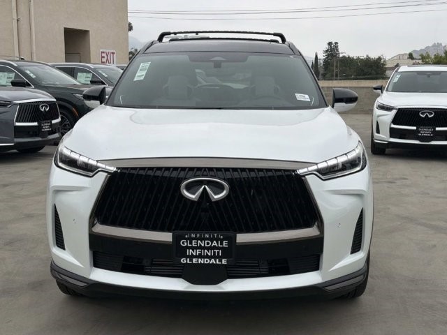 2027 Infiniti QX60 photo 3
