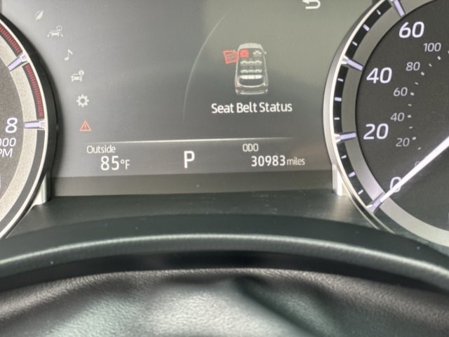 2023 Toyota Highlander XLE - Photo 12