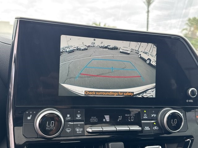 2023 Toyota Highlander XLE - Photo 15