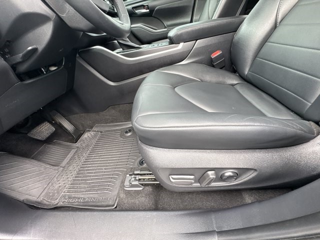 2023 Toyota Highlander XLE - Photo 20