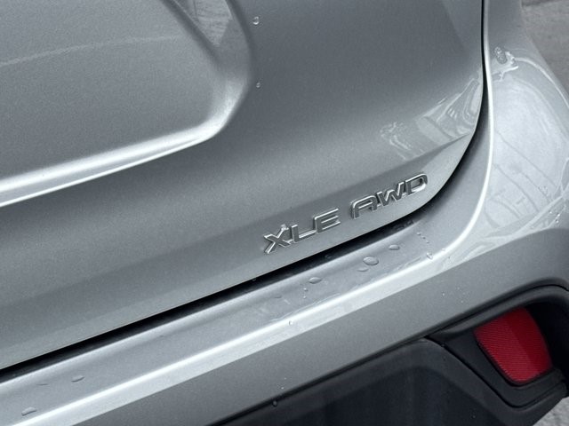 2023 Toyota Highlander XLE - Photo 33