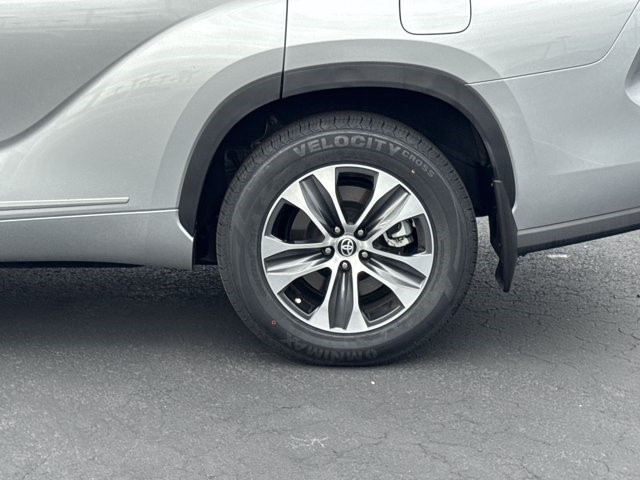 2023 Toyota Highlander XLE - Photo 34