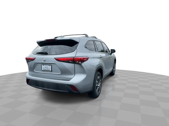 2023 Toyota Highlander XLE - Photo 8