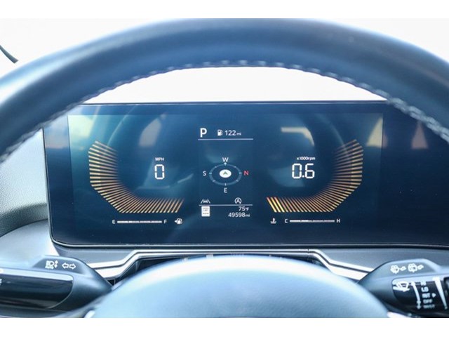 2024 Kia Sorento S - Photo 25