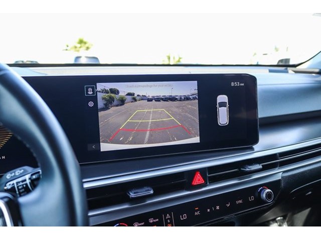 2024 Kia Sorento S - Photo 26