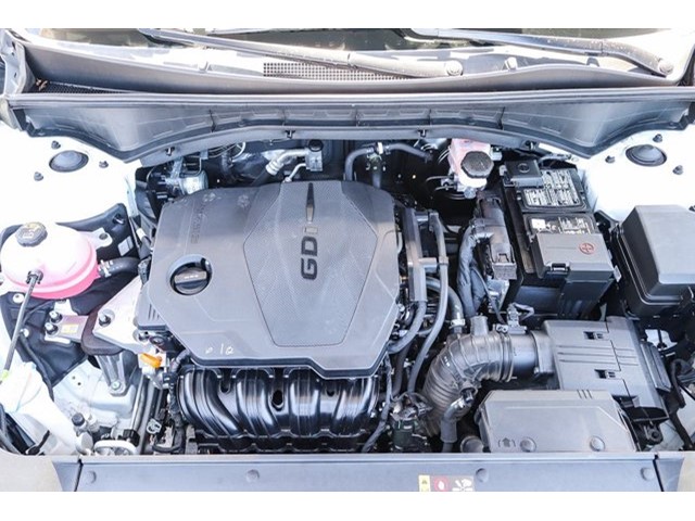 2024 Kia Sorento S - Photo 28