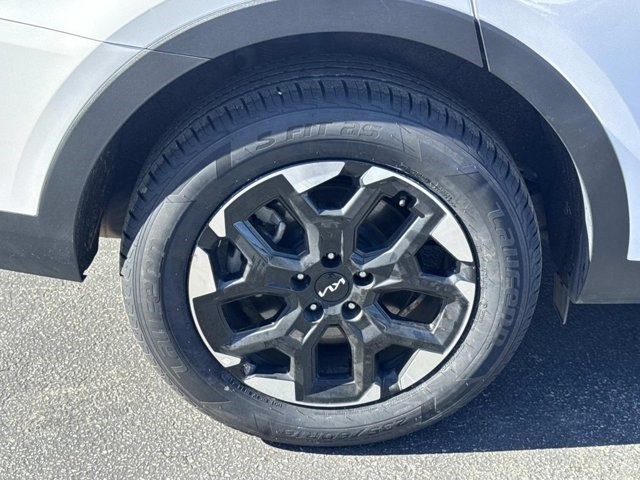 2024 Kia Sorento S - Photo 30