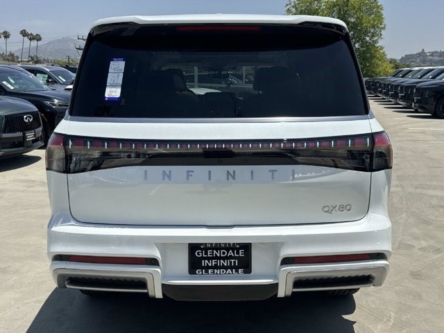 2026 Infiniti QX80 photo 5