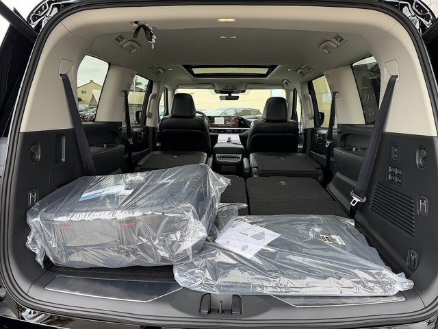 2027 INFINITI QX80 LUXE LUXE AWD Twin Turbo Premium Gasoline V-6 3.5 L/213 [25]