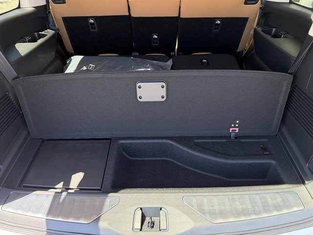 2027 INFINITI QX80 LUXE LUXE AWD Twin Turbo Premium Gasoline V-6 3.5 L/213 [27]