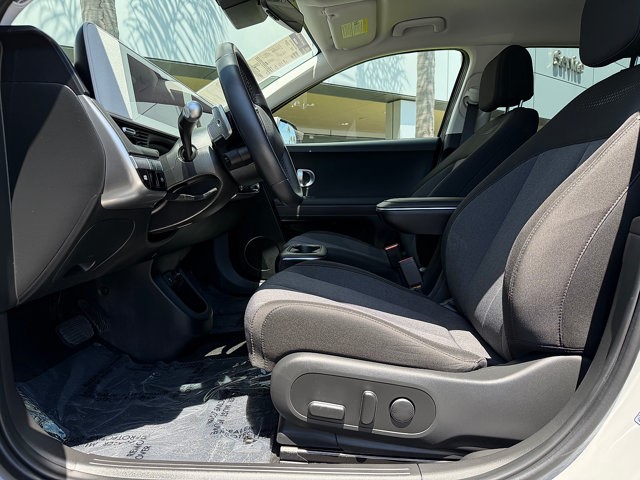 2024 Hyundai IONIQ 5 SEL SEL RWD Electric [14]