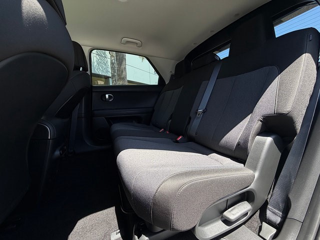 2024 Hyundai IONIQ 5 SEL SEL RWD Electric [18]