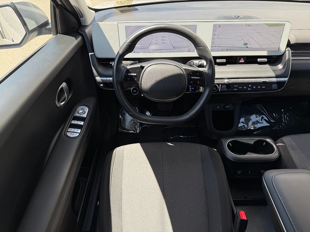2024 Hyundai IONIQ 5 SEL SEL RWD Electric [25]