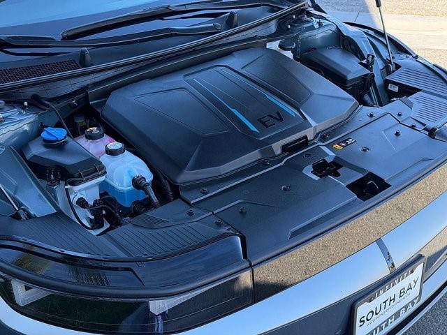 2024 Hyundai IONIQ 5 SEL SEL RWD Electric [9]