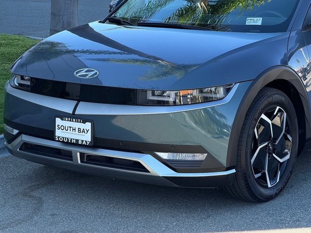 2024 Hyundai IONIQ 5 SEL SEL RWD Electric [1]
