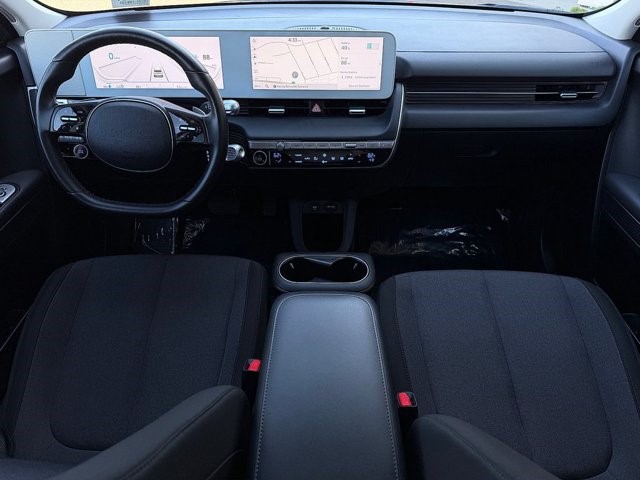 2024 Hyundai IONIQ 5 SEL SEL RWD Electric [25]