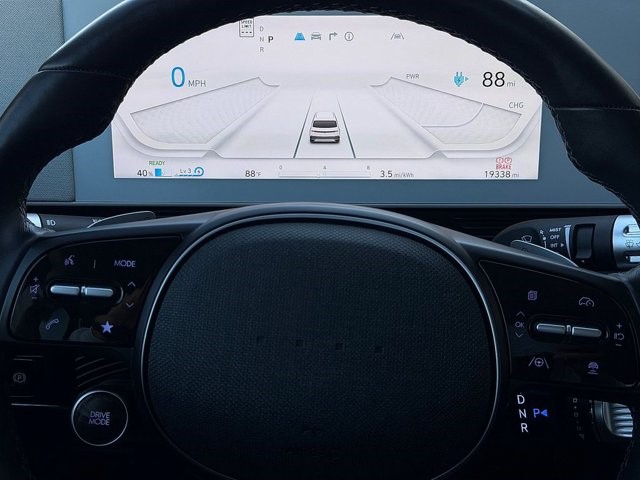 2024 Hyundai IONIQ 5 SEL SEL RWD Electric [32]