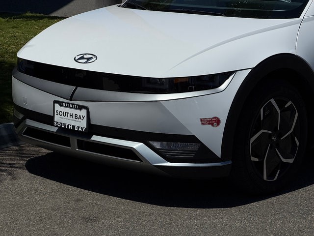 2024 Hyundai IONIQ 5 SEL SEL RWD Electric [1]