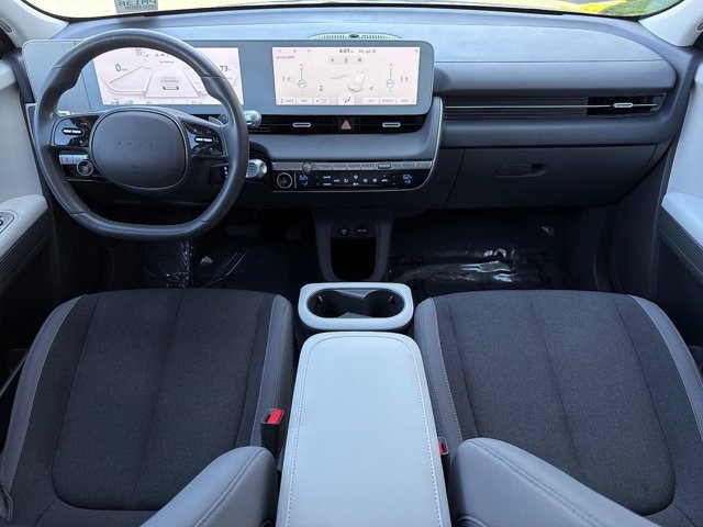 2024 Hyundai IONIQ 5 SEL SEL RWD Electric [25]