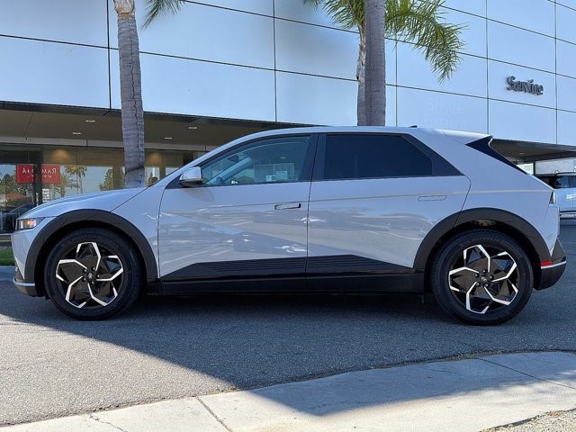 2024 Hyundai IONIQ 5 SEL SEL RWD Electric [2]
