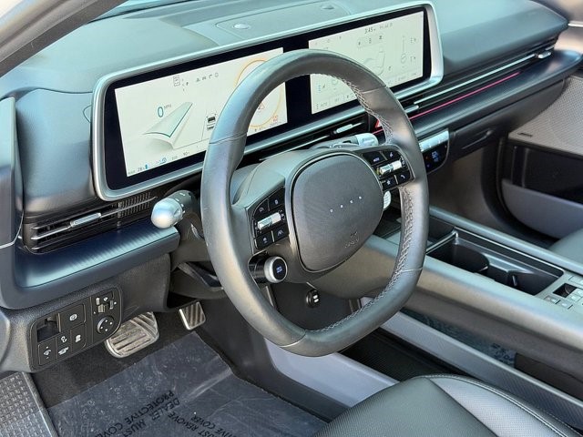 2023 Hyundai IONIQ 6 Limited Limited RWD Electric [12]