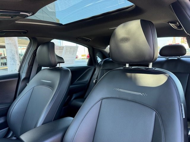 2023 Hyundai IONIQ 6 Limited Limited RWD Electric [16]