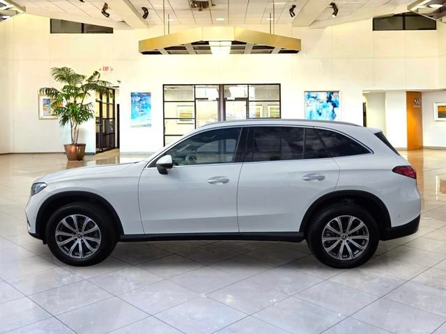 2024 Mercedes-Benz GLC GLC 300 - Photo 8