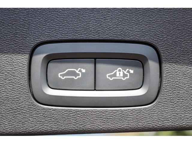 2025 Volvo V60 Cross Country Plus - Photo 26