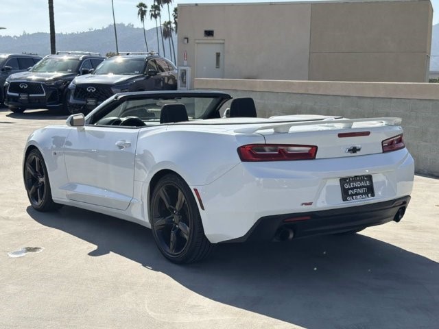 2018 Chevrolet Camaro photo 4