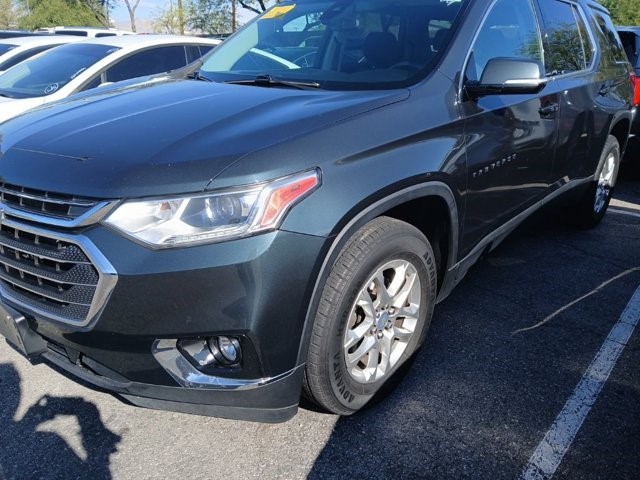 2020 Chevrolet Traverse LT Cloth AWD 4dr LT Cloth w/1LT Gas V6 3.6L/217 [0]