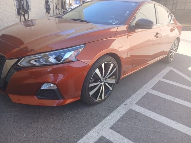 2019 Nissan Altima 2.5 SR 2.5 SR Sedan Regular Unleaded I-4 2.5 L/152 [0]