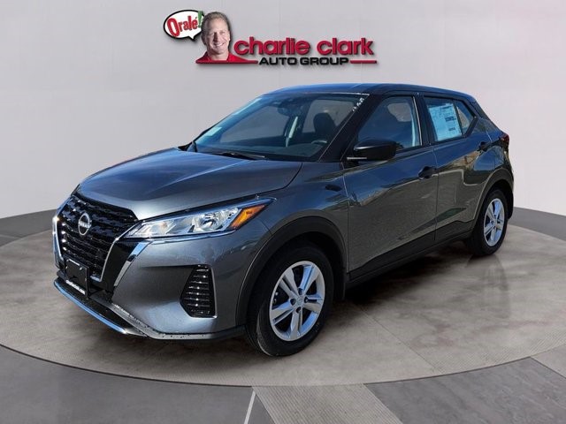 2025 Nissan Kicks Play S S FWD Regular Unleaded I-4 1.6 L/98 [19]