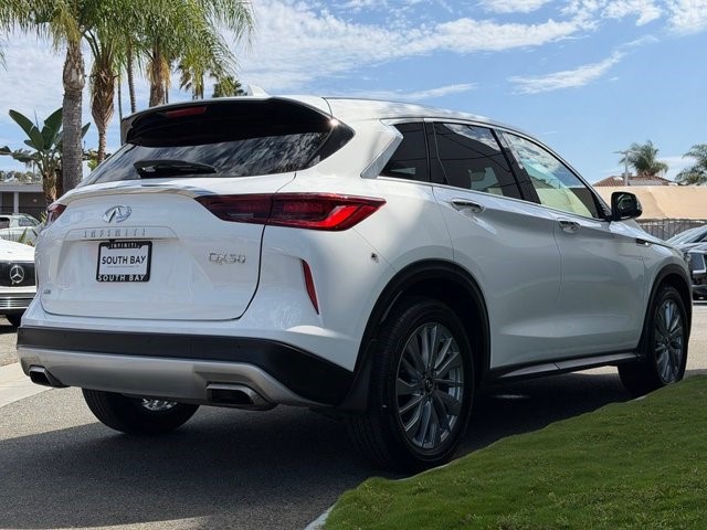 2025 INFINITI QX50 PURE PURE AWD Intercooled Turbo Premium Unleaded I-4 2.0 L/122 [5]