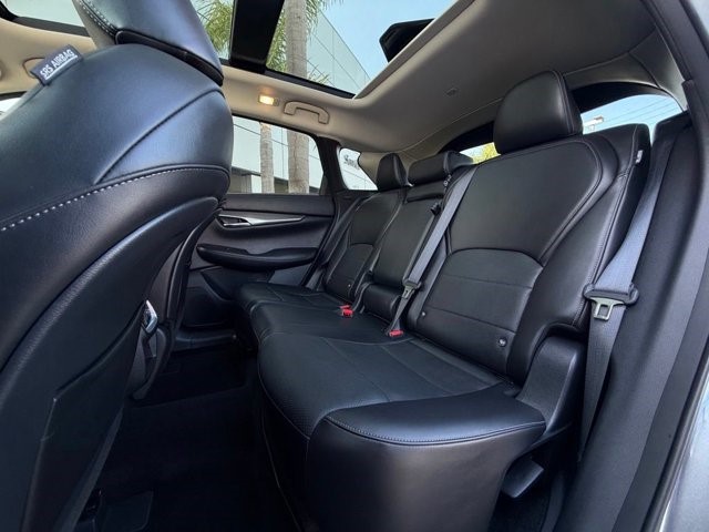 2023 INFINITI QX50 LUXE LUXE FWD Intercooled Turbo Premium Gasoline I-4 2.0 L/122 [18]
