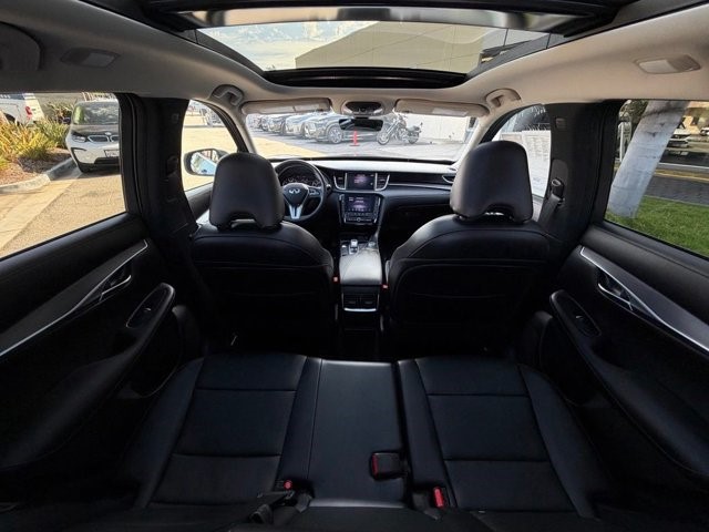 2023 INFINITI QX50 LUXE LUXE FWD Intercooled Turbo Premium Gasoline I-4 2.0 L/122 [25]
