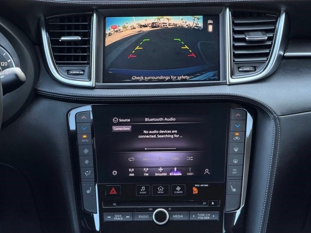 2023 INFINITI QX50 LUXE LUXE FWD Intercooled Turbo Premium Gasoline I-4 2.0 L/122 [29]