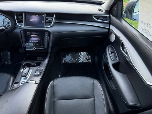 2023 INFINITI QX50 LUXE LUXE FWD Intercooled Turbo Premium Gasoline I-4 2.0 L/122 [31]