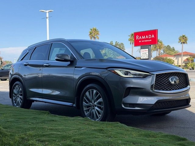 2023 INFINITI QX50 LUXE LUXE FWD Intercooled Turbo Premium Gasoline I-4 2.0 L/122 [7]