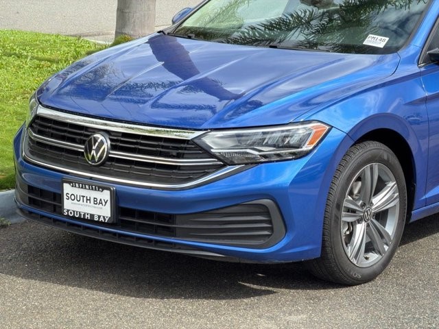 2024 Volkswagen Jetta SE SE Auto Intercooled Turbo Regular Unleaded I-4 1.5 L/91 [1]