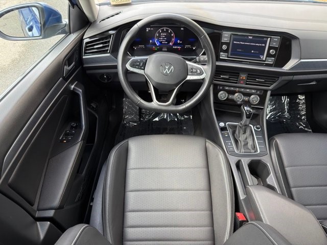 2024 Volkswagen Jetta SE SE Auto Intercooled Turbo Regular Unleaded I-4 1.5 L/91 [24]