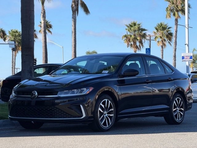 2025 Volkswagen Jetta SE SE Auto Intercooled Turbo Regular Gasoline I-4 1.5 L/91 [8]