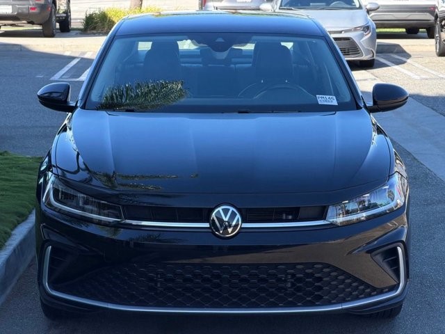 2025 Volkswagen Jetta SE SE Auto Intercooled Turbo Regular Gasoline I-4 1.5 L/91 [9]