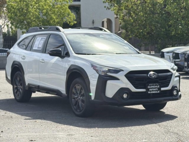 2023 Subaru Outback Onyx Edition Onyx Edition CVT Regular Unleaded H-4 2.5 L/152 [0]