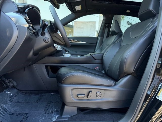 2027 INFINITI QX65 SPORT SPORT AWD Intercooled Turbo Premium Gasoline I-4 2.0 L/122 [14]