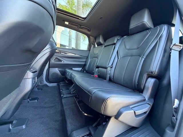 2027 INFINITI QX65 SPORT SPORT AWD Intercooled Turbo Premium Gasoline I-4 2.0 L/122 [18]