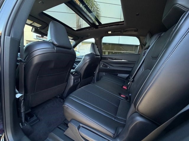 2027 INFINITI QX65 SPORT SPORT AWD Intercooled Turbo Premium Gasoline I-4 2.0 L/122 [19]