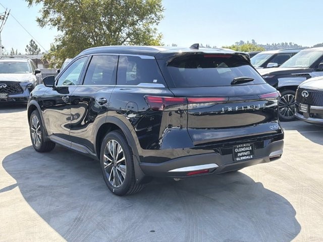 2027 Infiniti QX60 photo 4